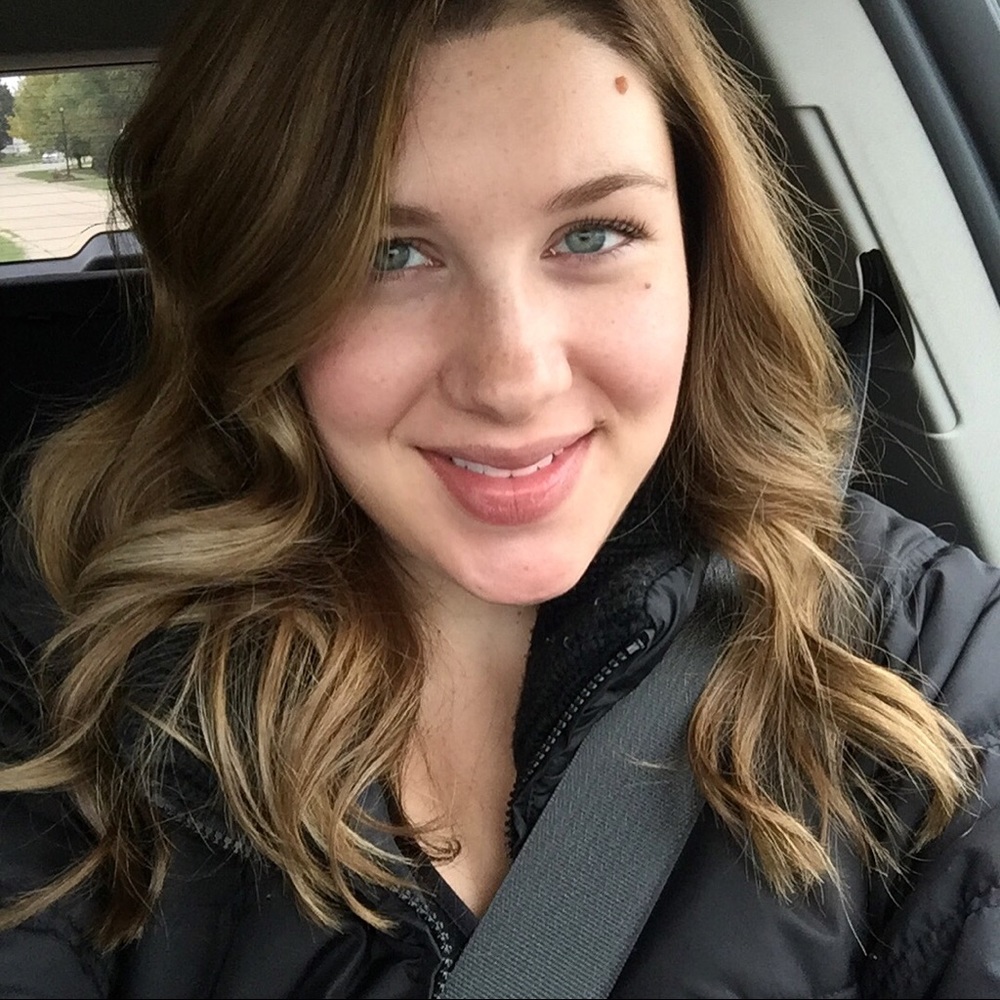 Meet your Posher, Amanda